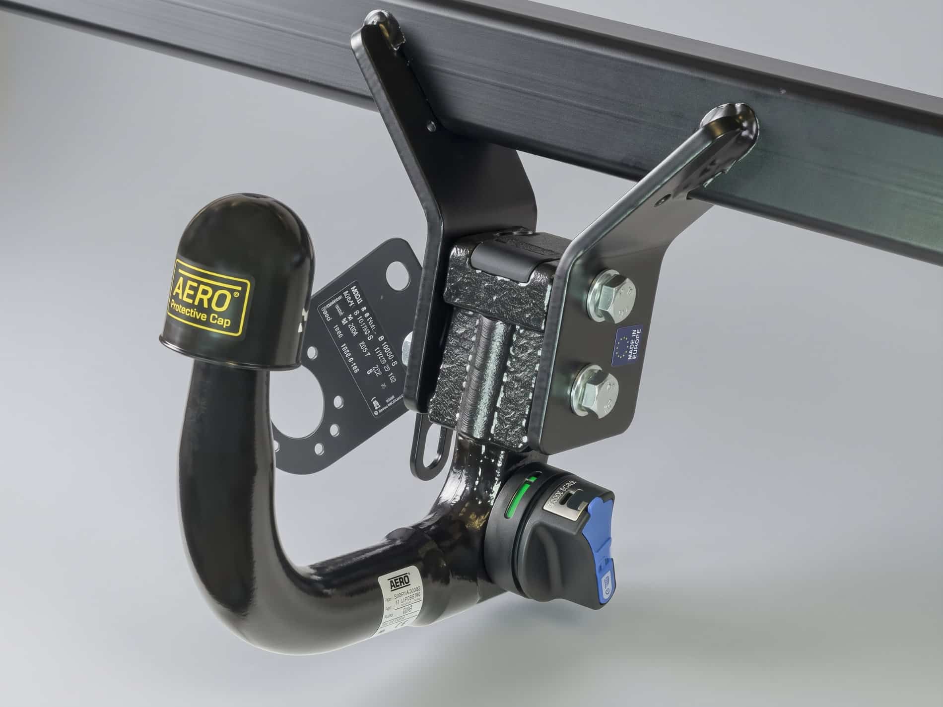 detachable towbar